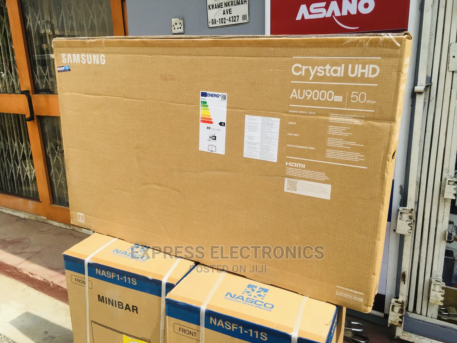 Sleek and Slim Design 50”AU9000 UHD Samsung Smart Android