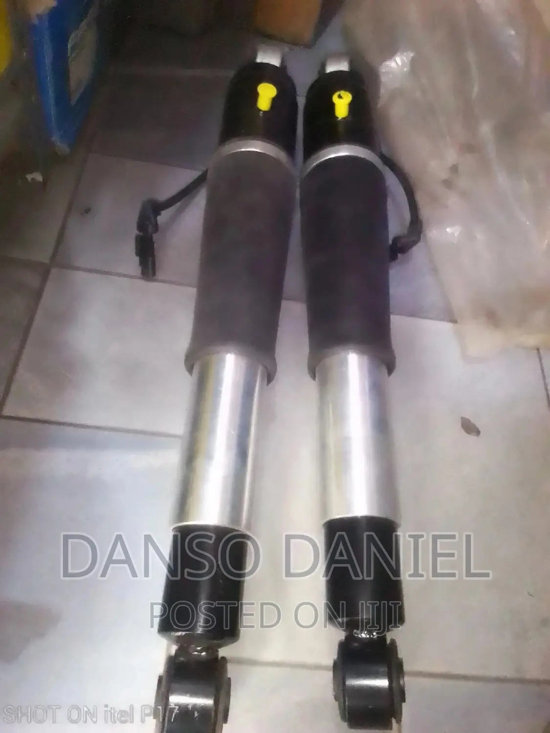Cadillac Escalade Back Shocks