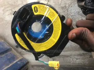 Hyundai Elantra 2013-2016 Horn Plate