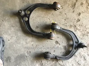 Chrysler 300 Front Upper Arm