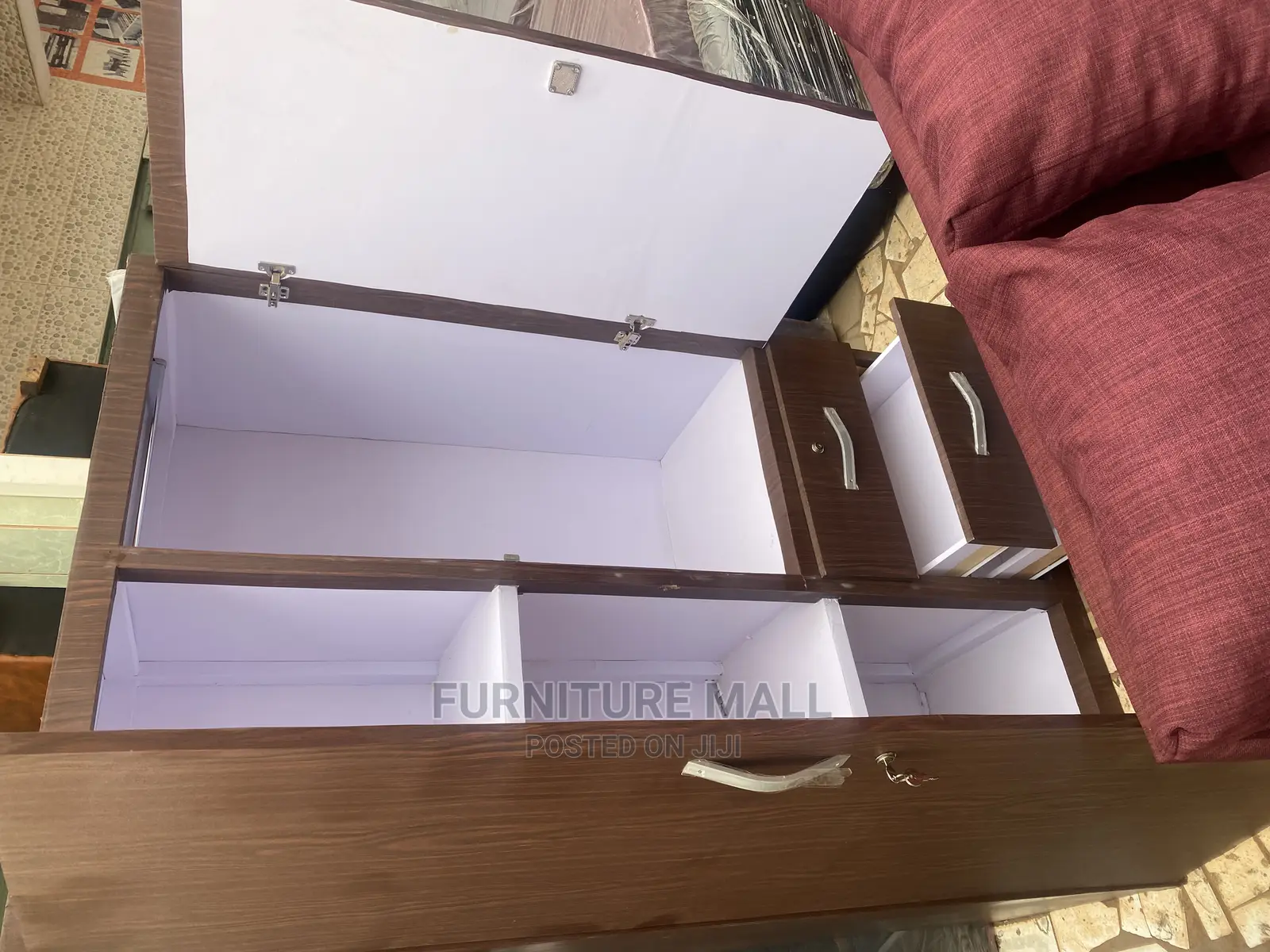 Lovely 2in1 Wardrobe Available As Seen. Free Delivery