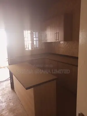 3bdrm House in Tema Community 25 for sale