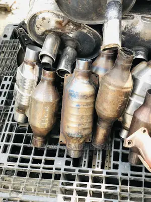 Complete Exhaust Muffler and Converters for All Cars
