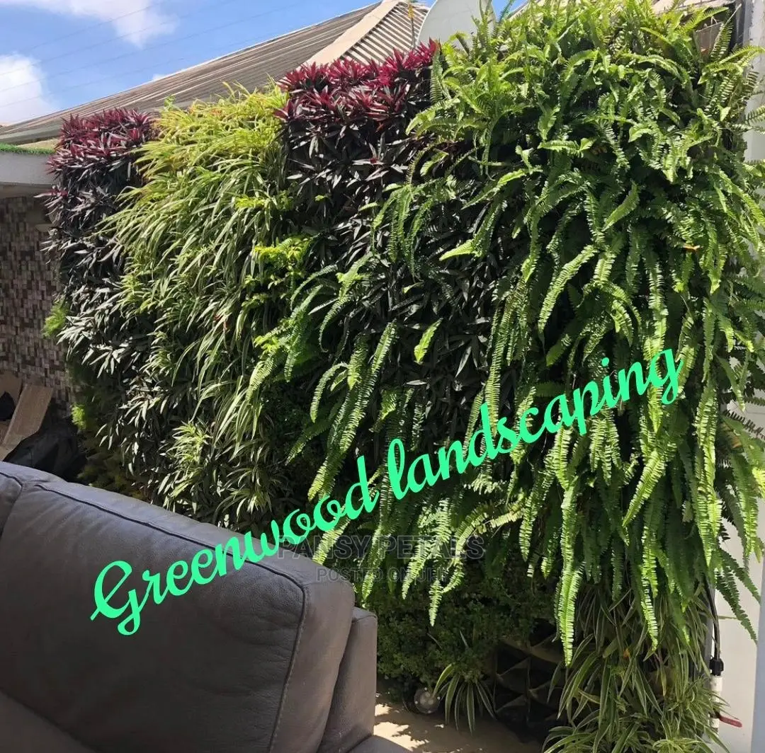 Vertical/Green Wall