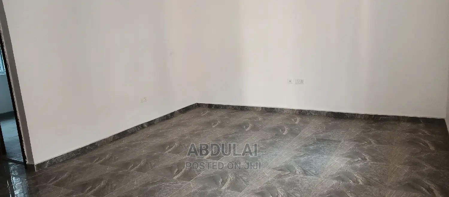 2bdrm Apartment in Dome Kwanbaye, Kwabenya for rent