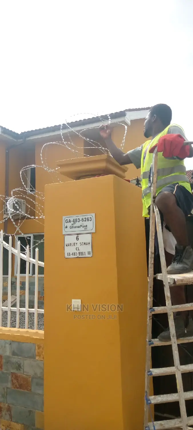 Razor Fence Installations and Material Sales