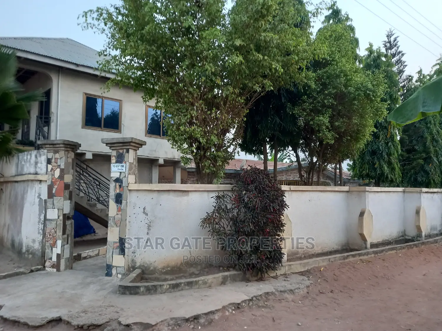 9bdrm House in Star Gate Properties, Ejisu-Juaben Municipal for sale
