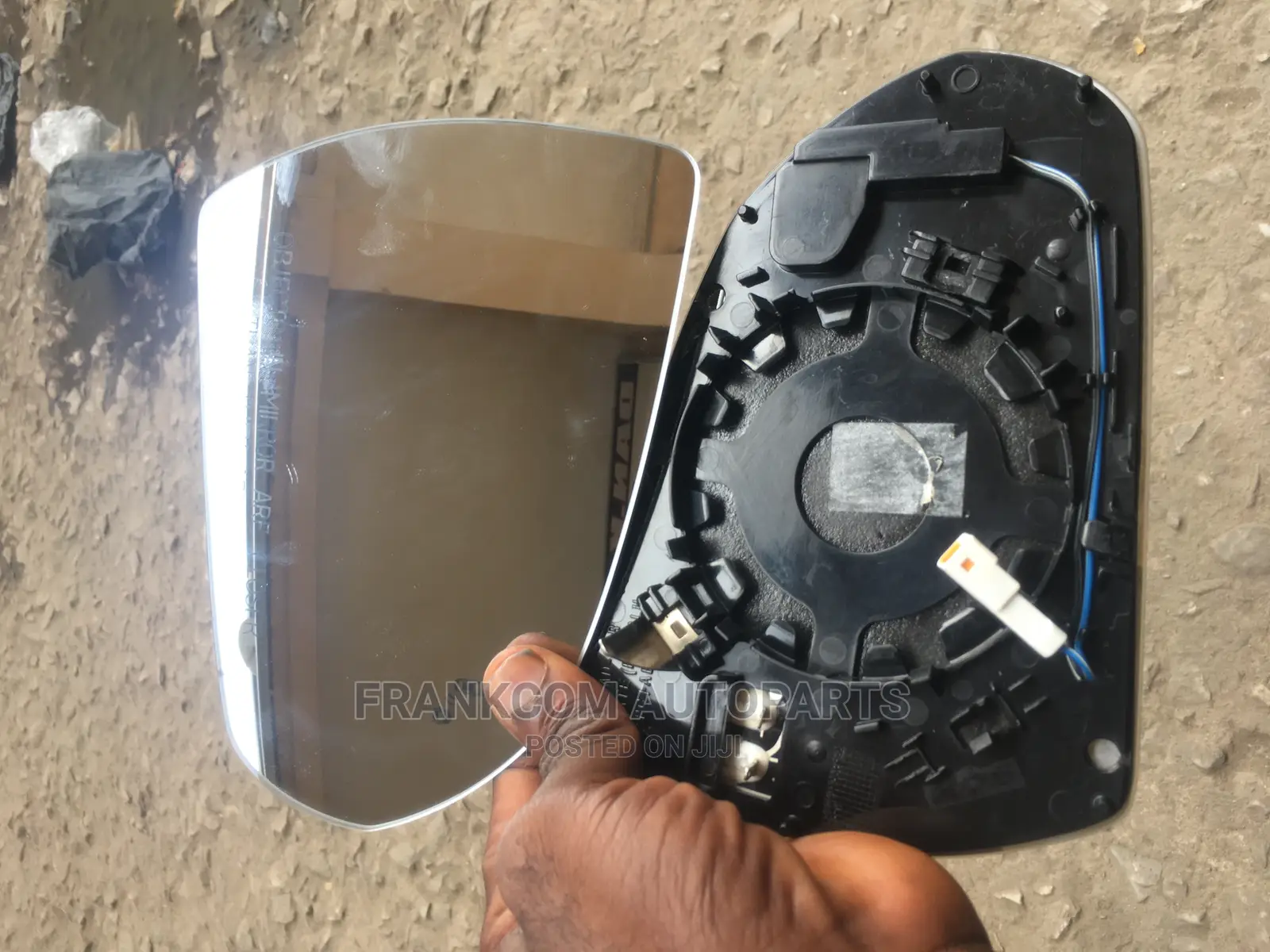 Hyundai Elantra 2019-2020 Side Mirror Glass With Sensor