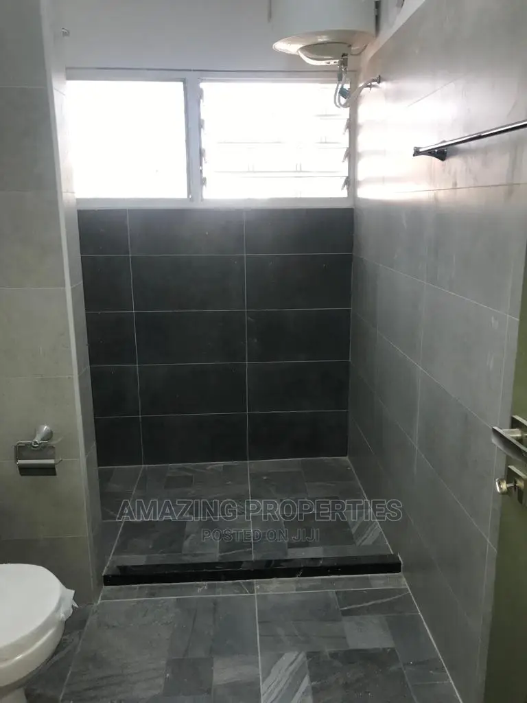 3bdrm House in Spintex for Rent