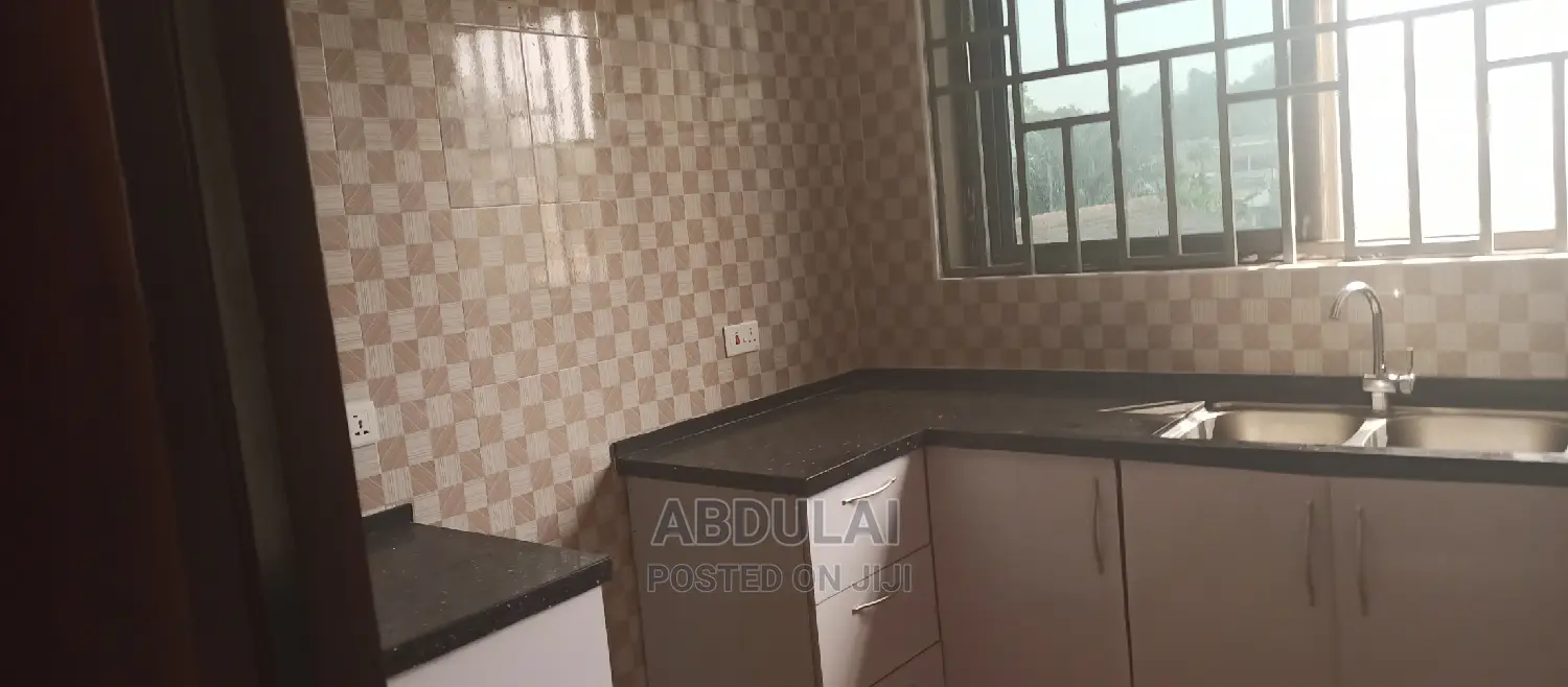 2bdrm Apartment in Westland Presby Area for Rent