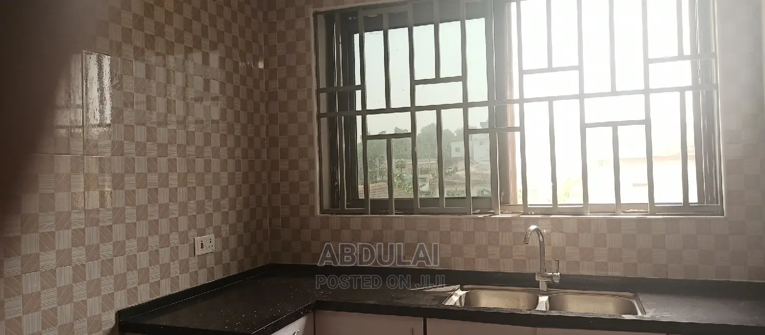 2bdrm Apartment in Westland Presby Area for Rent