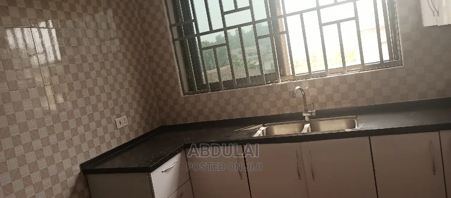2bdrm Apartment in Westland Presby Area for Rent