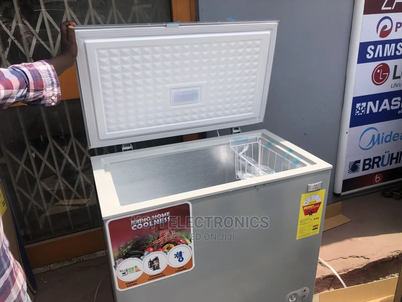 Highly Rated 200litres Zara Chest Freezer