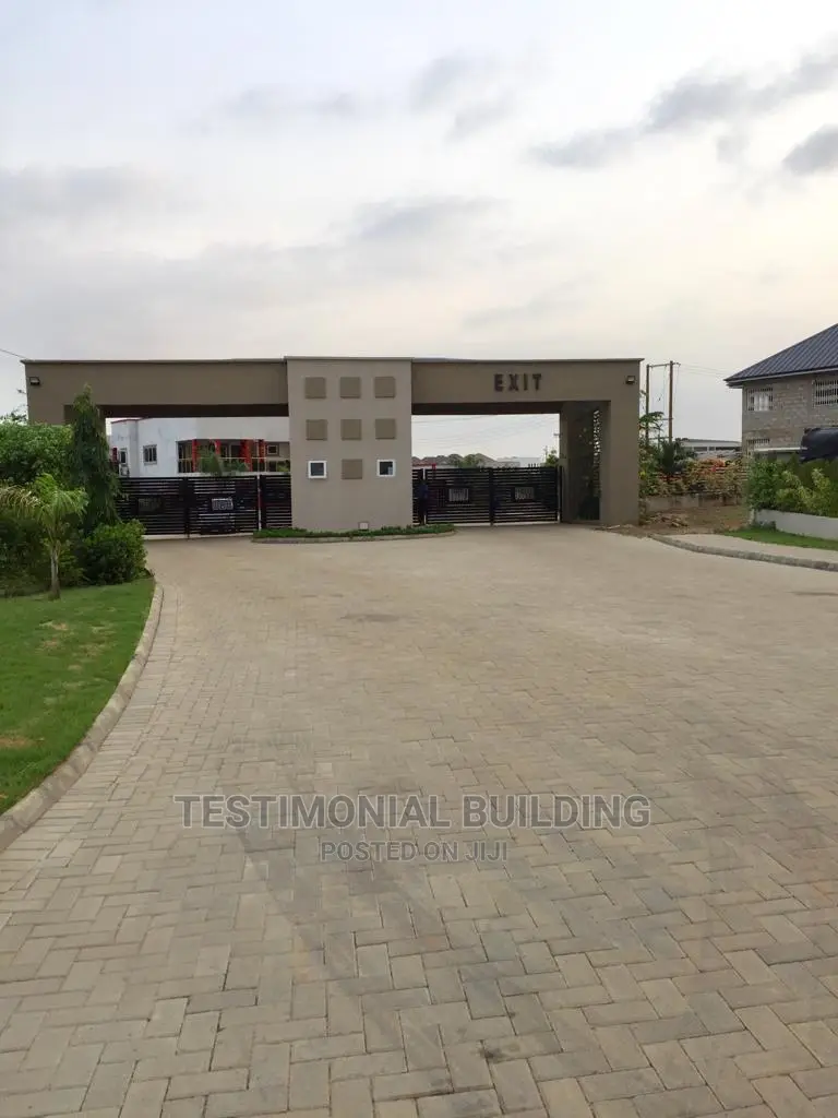 3bdrm House in Testimonial Building, East Legon for Rent