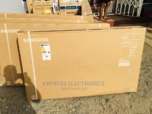 Latest Update on 60”AU7172 Smart UHD Samsung Tv +Mount