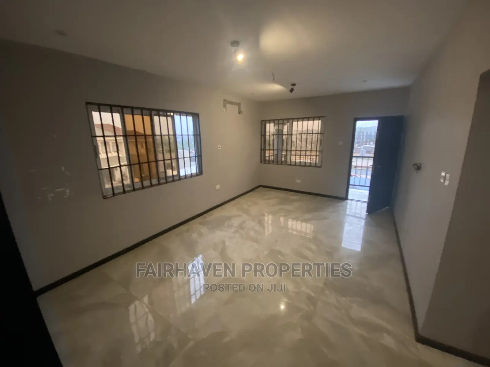 2bdrm Apartment in Tseaddo, Airport Residential Area for rent