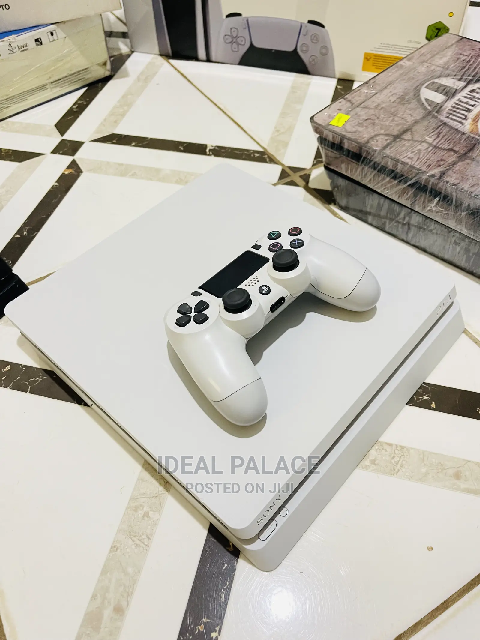 Playstation 4 Slim White Edition With Games