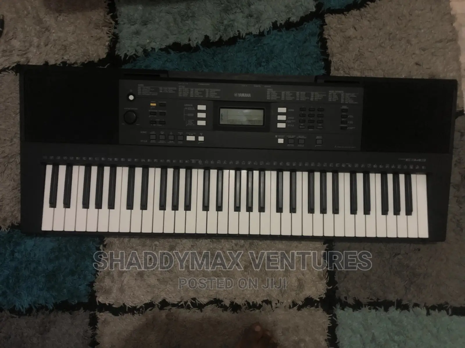 Yamaha E 343 Keyboard