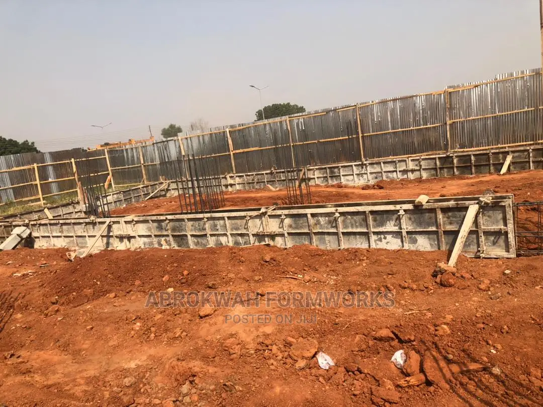 /Decking/Concret/Wood/Ground Formwork/Columns/Retaining Wall