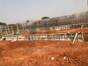 /Decking/Concret/Wood/Ground Formwork/Columns/Retaining Wall