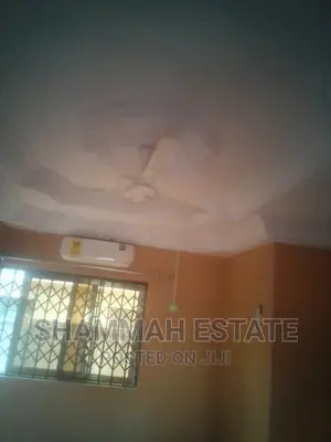 1bdrm Apartment in Aiding Estate, Sunyani Municipal for rent
