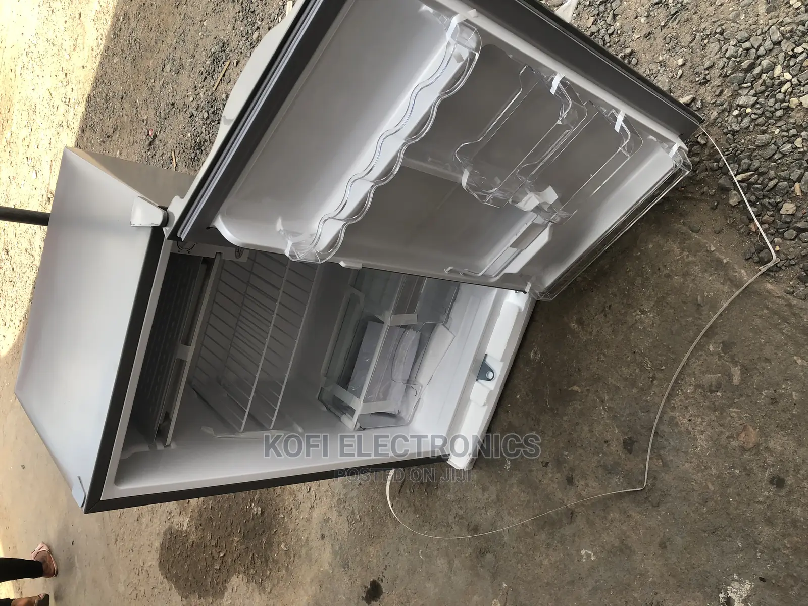 Nasco 90ltr Table Top Fridge With Bright Interior Light
