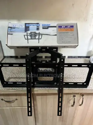 Movable Tilting Wall Mount 32”-75”