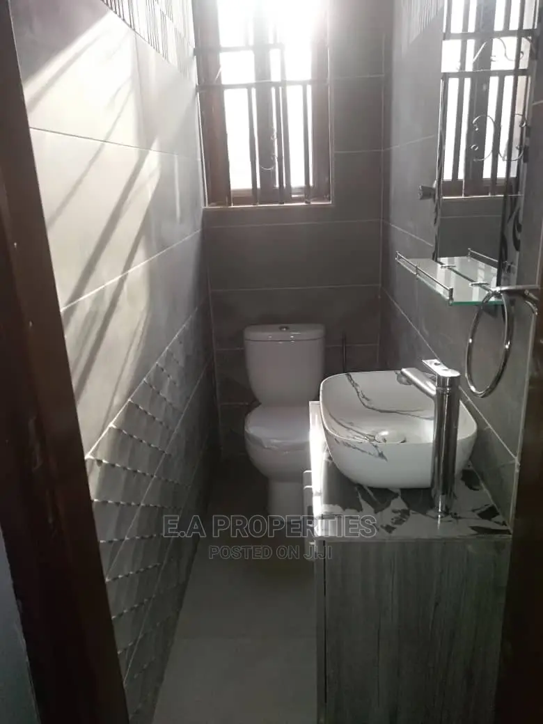 2bdrm Apartment in E a Properties, Ability for Rent