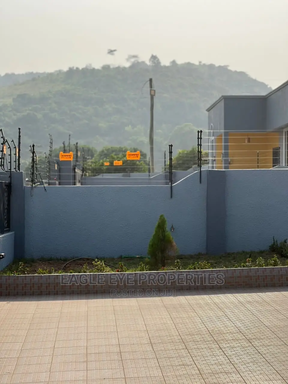 3bdrm House in Oyarifa for sale
