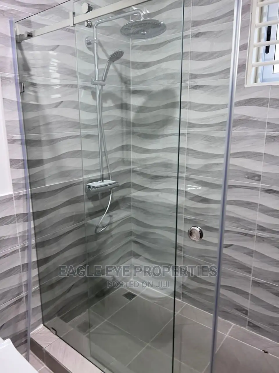 3bdrm House in Oyarifa for sale
