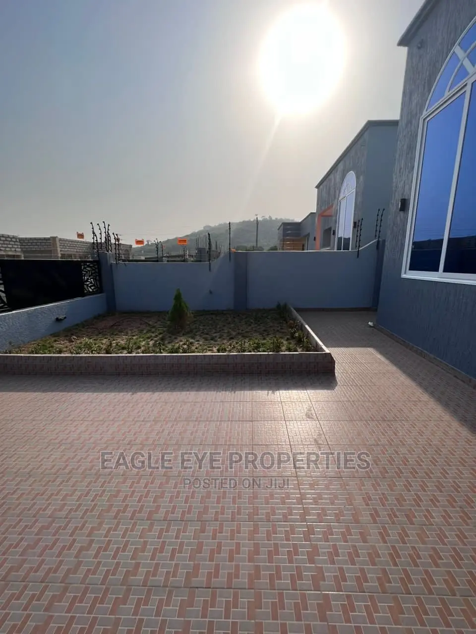 3bdrm House in Oyarifa for sale