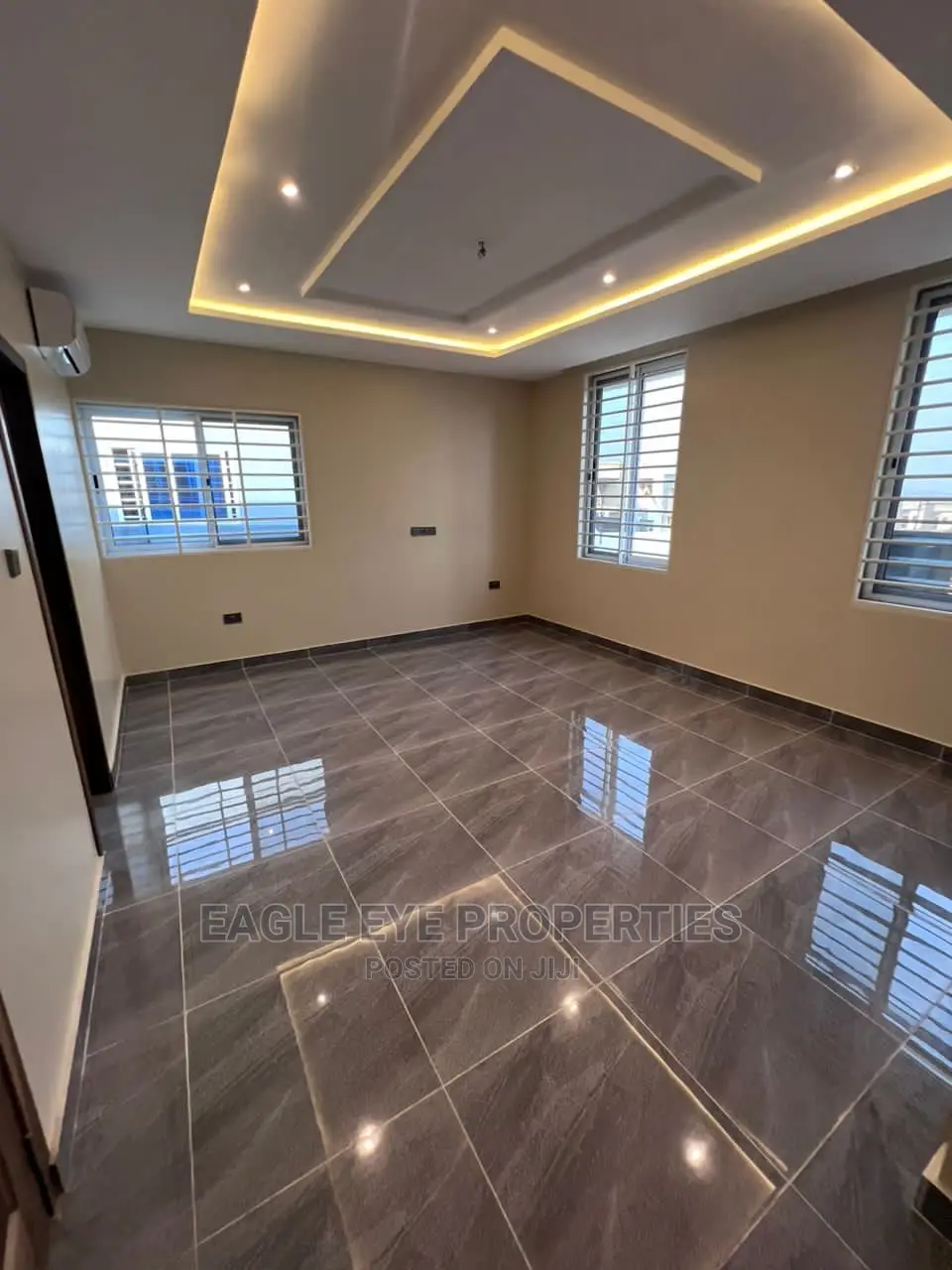 3bdrm House in Oyarifa for sale