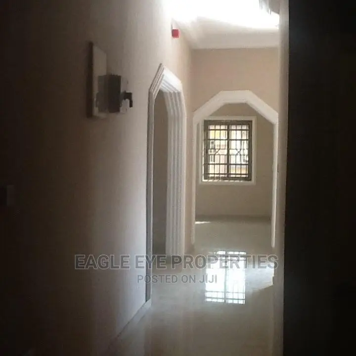 3bdrm House in Oyarifa for Sale
