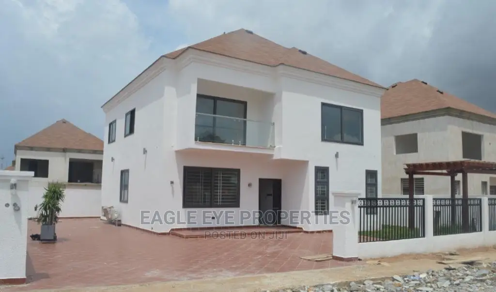 3bdrm House in Adenta for sale