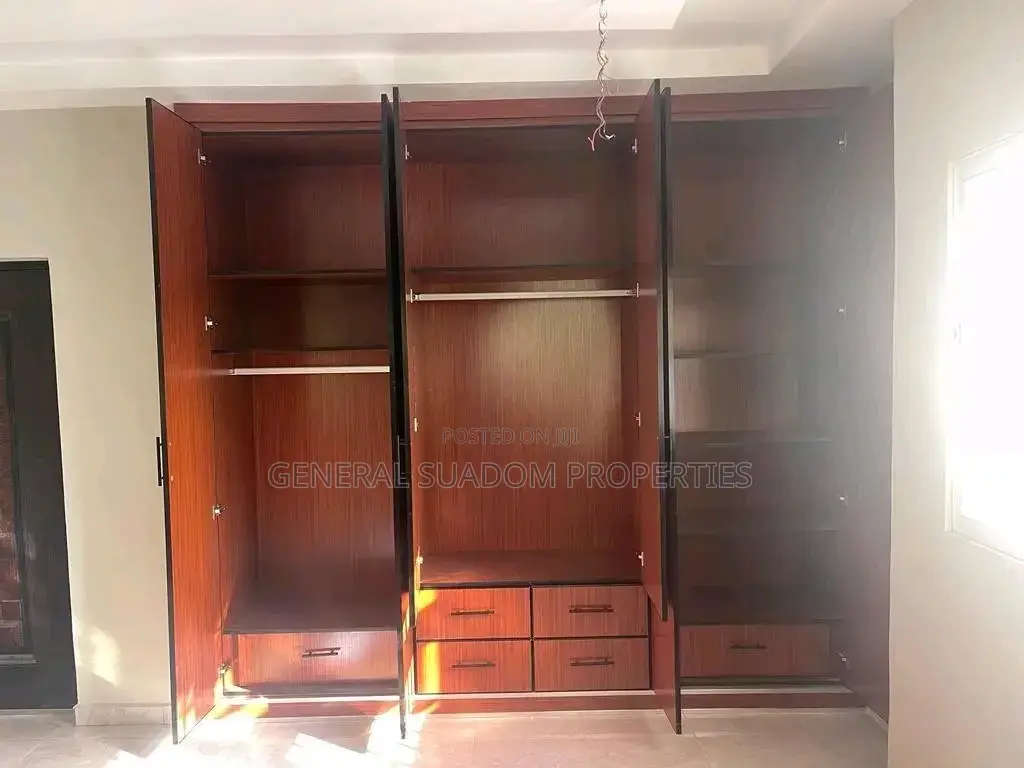 3bdrm Duplex in Suadom Properties, Accra Metropolitan for Rent