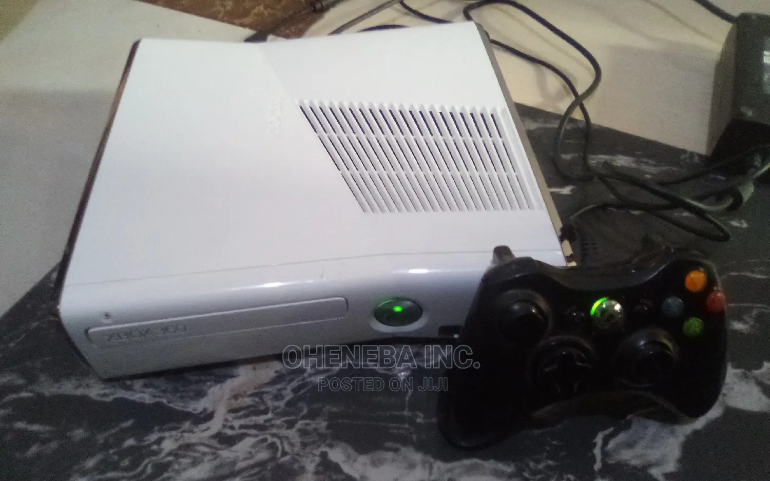 Xbox360 Slim White Black Edition for Sale