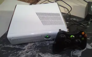 Xbox360 Slim White Black Edition for Sale