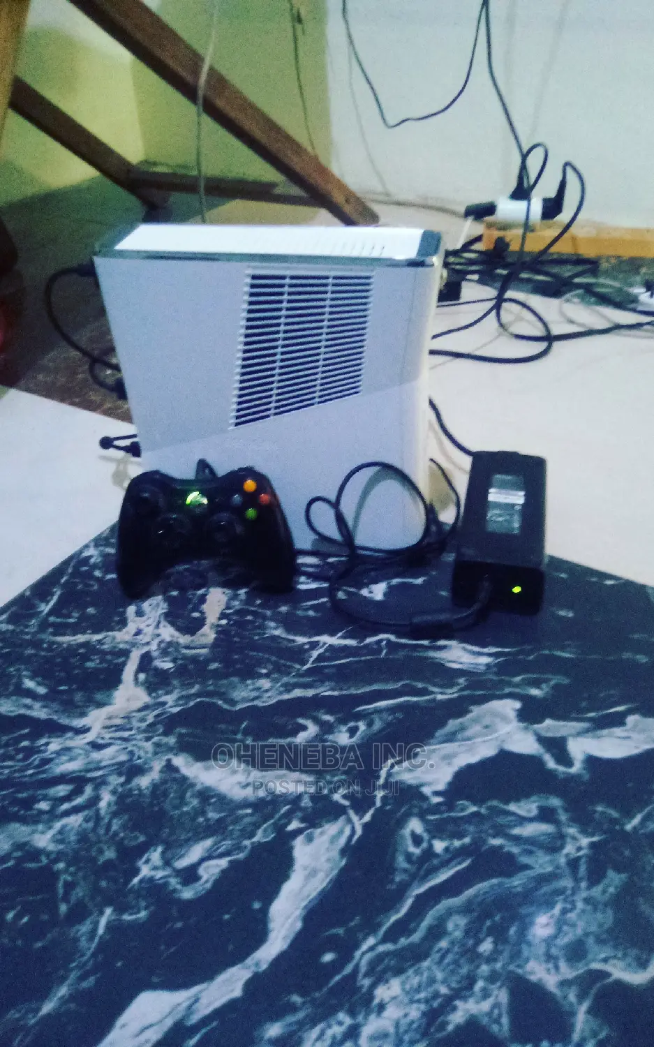 Xbox360 Slim White Black Edition for Sale