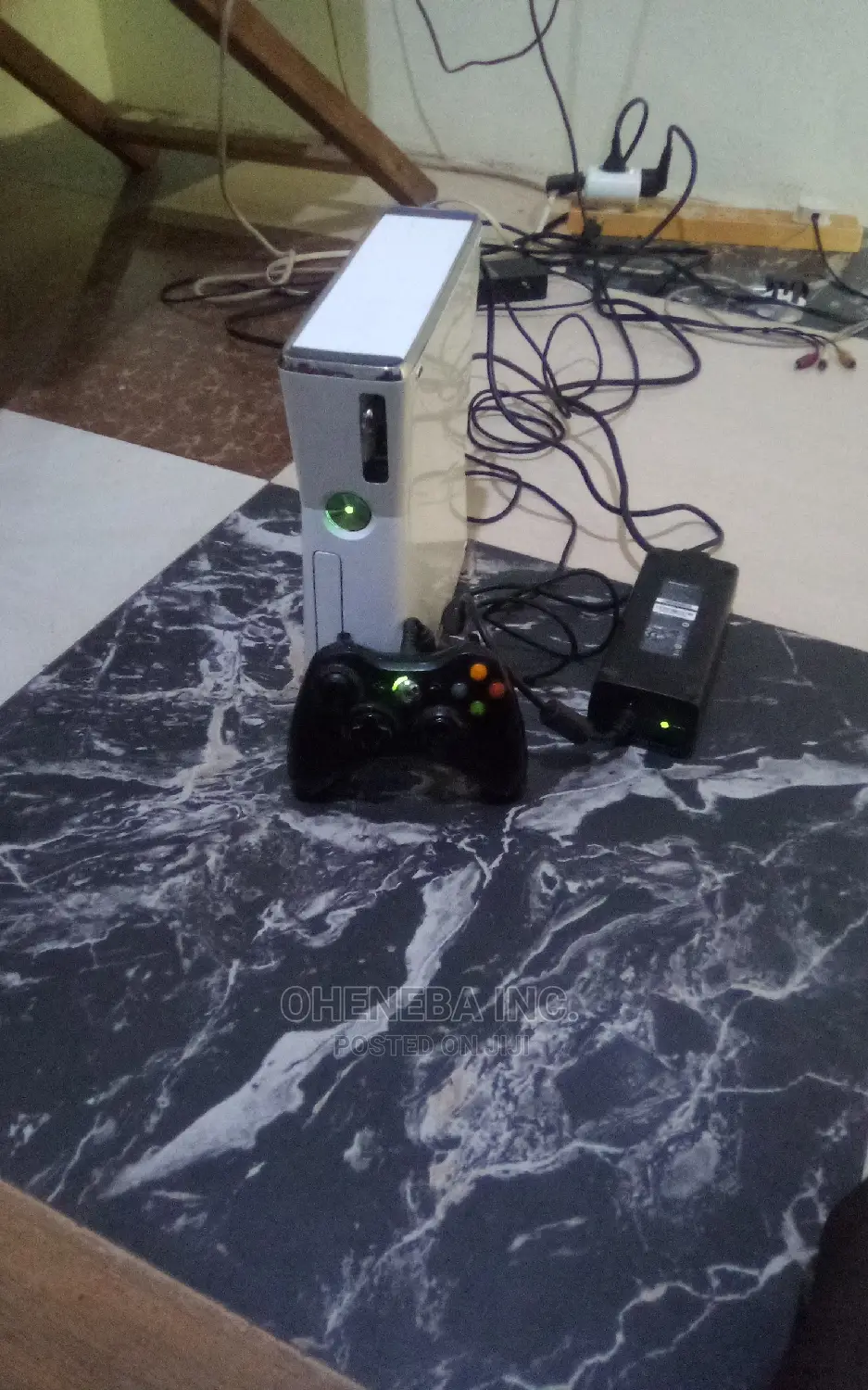 Xbox360 Slim White Black Edition for Sale