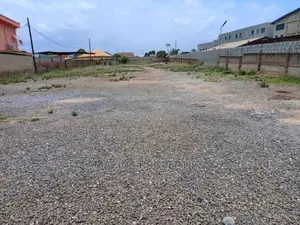 140x200 Plot of Land at Madina