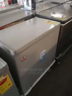 Superb Fairmate Chest Freezer 200L