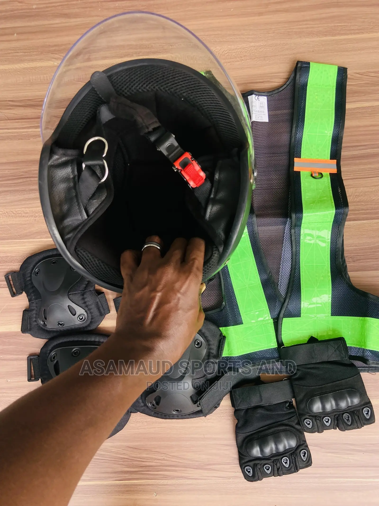 Original Motor Riders Safty Gears At Cool Price