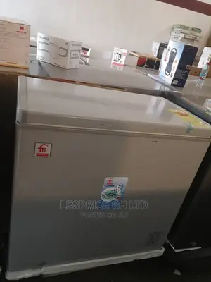 Affordable Fairmate Chest Freezer 200L
