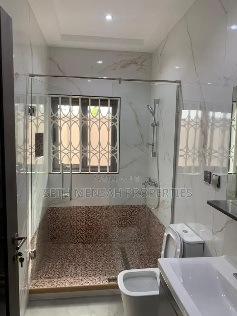 Furnished 5bdrm House in Skm, American House for Sale