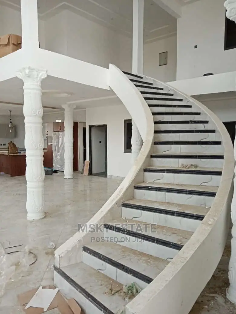 Professional Builders
