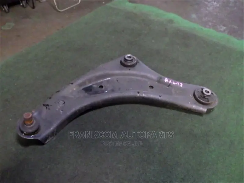 Nissan Juke Lower Arm