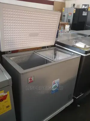 Superb Fairmate Chest Freezer 200L