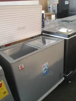 Superb Fairmate Chest Freezer 200L