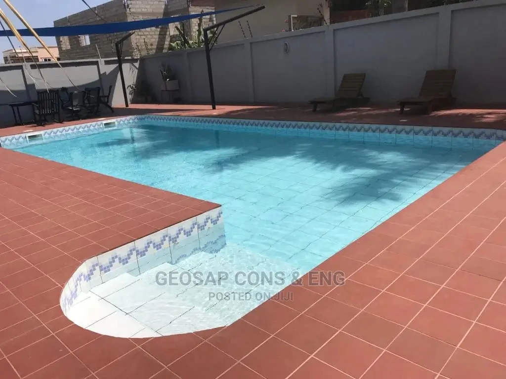 Swimming Pool Jacuzzi Constructions