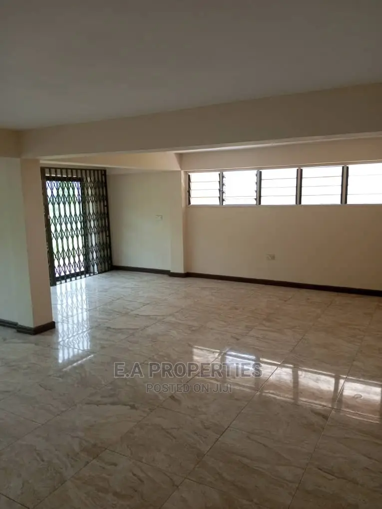 7bdrm House in E a Properties, Police Station for Rent